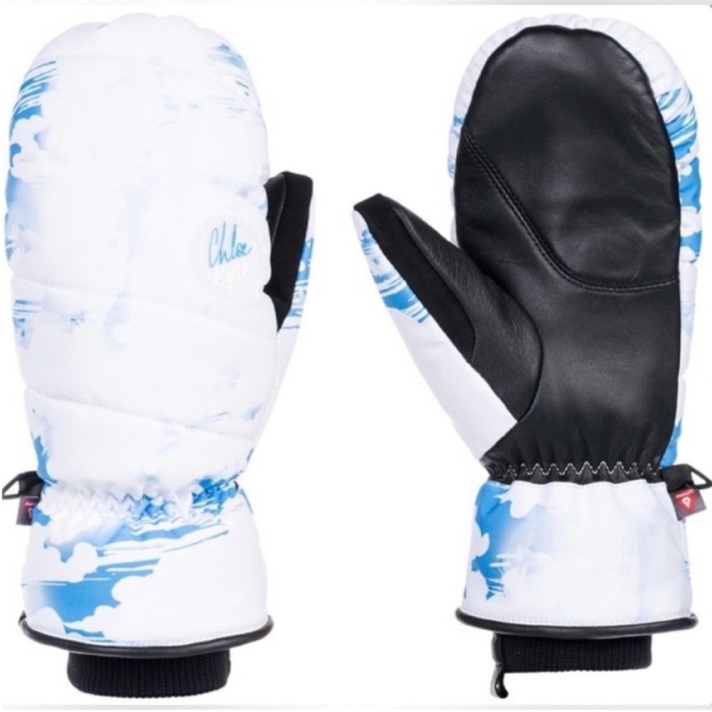 Roxy & Chloe Kim Azure Blue Clouds Flint Creek Mittens. Size XL. New With Tags.